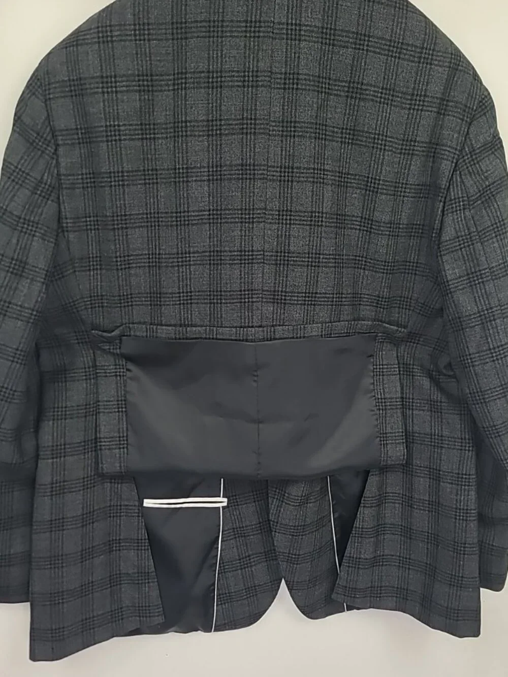 Joseph Abboud paul betenly